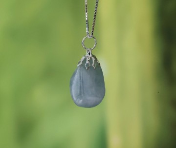 Blauwe calciet hanger 1