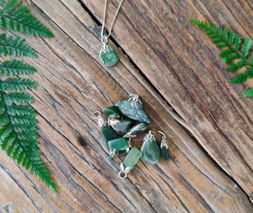 Jade nefriet hangers