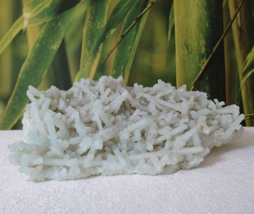 Prehniet kluster groot