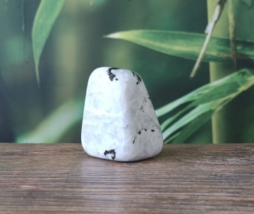 Regenboog maansteen vrije vorm 1