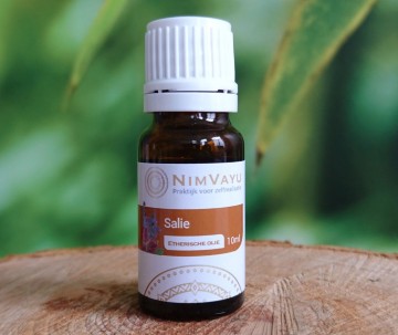 Salie etherische olie