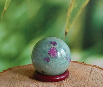 Webwinkel robijn in fuchsiet bol